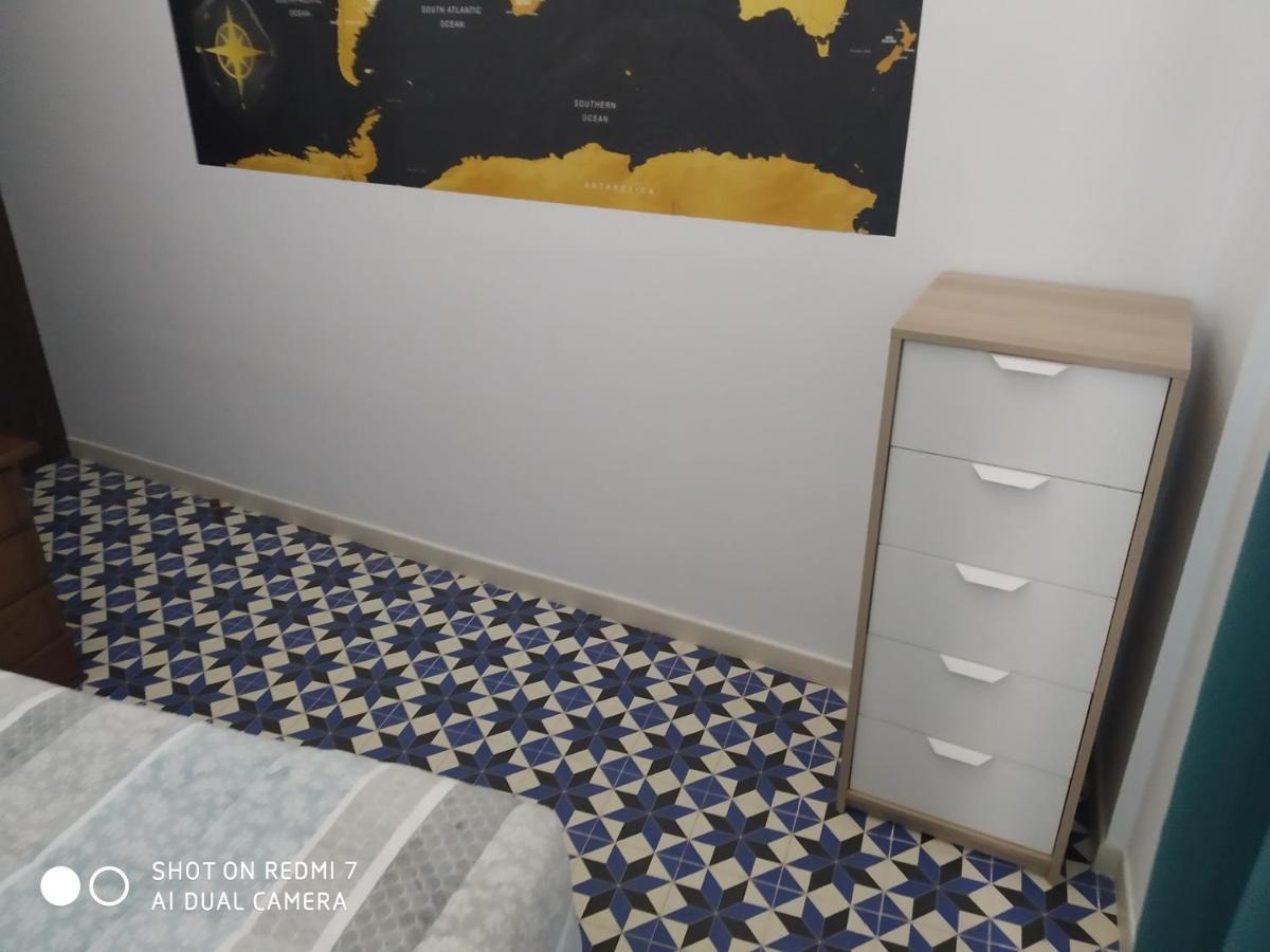 Alojamiento Alora Castillo Arabe Y Museo المظهر الخارجي الصورة